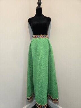 Vintage Handmade Maxi Skirt High Waisted Green Beautiful Flower Hippie Boho